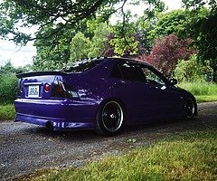 Lexus Is200 - Image 10/10