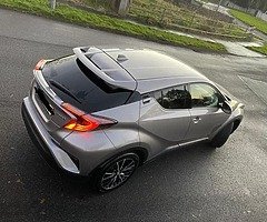 Toyota CH-R Hybrid 192