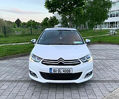 2016 citron c4 1.2 petrol turbo
5 speed manual 
Only 32000 miles
1 owner 
Swap or trade in welcome