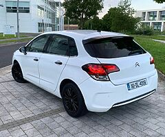 2016 citron c4 1.2 petrol turbo
5 speed manual 
Only 32000 miles
1 owner 
Swap or trade in welcome