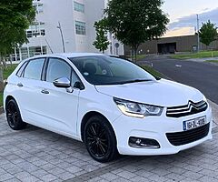 2016 citron c4 1.2 petrol turbo
5 speed manual 
Only 32000 miles
1 owner 
Swap or trade in welcome - Image 10/10