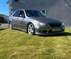 2004 Facelift Le Lexus