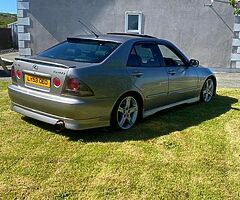 2004 Facelift Le Lexus