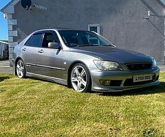 2004 Facelift Le Lexus