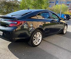 132 Opel Insignia SRI NAV 2.0 cdti FRESH NCT