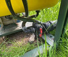200 litre tractor sprayer - Image 5/8