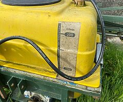 200 litre tractor sprayer - Image 7/8