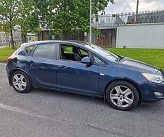 2012 Opel Astra needs turbo Astra great value needs turbo starting Black