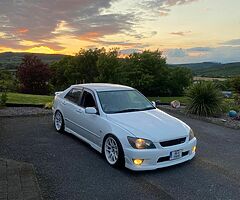 Toyota altezza