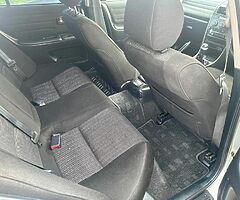 2000 Toyota altezza