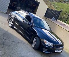 2005 Lexus IS 200
