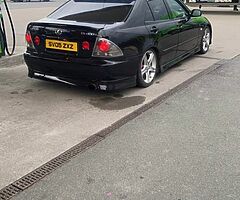 2005 Lexus IS 200
