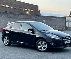 Ford Focus Navigation 1.6 diesel . Manual . Cheap tax - Image 5/10