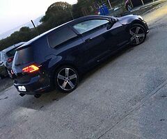 2013 VW GOLF 1.6TDI BLUEMOTION - Image 4/10