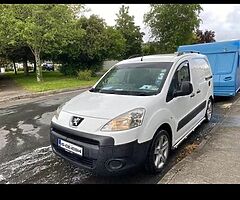 (10) Peugeot partner 1.6 diesel
