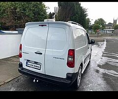 (10) Peugeot partner 1.6 diesel