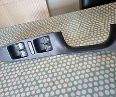 2011 Volkswagen Jetta - Image 4/7