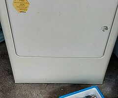 Ventilated tumble dryer