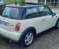 MINI COOPER   NCT 2/23    1550 EURO