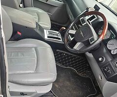 2007 Chrysler C300 Diesel Auto 3.0L saloon - Image 4/8