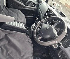 2014 peugeot partner 1.6 HDI - Image 8/9