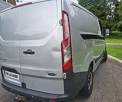 Ford Custom - Image 4/9
