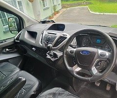 Ford Custom - Image 6/9