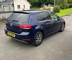 2018 (18) Volkswagen Golf MK7.5 1.6 TDI 115BHP - Image 3/8