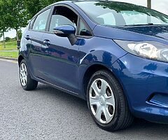 2010 Ford Fiesta 1.4 diesel 
5 speed manual 
Only 130000 miles
2 keys
2 owners ... - Image 9/10
