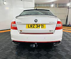 2016 Škoda Octavia - Image 6/10