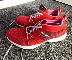 Reebok Les Mills Red Pink Trainers Size 6 bodypump - Image 4/4