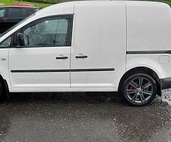2014 Volkswagen Caddy - Image 3/10