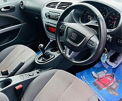 2010 SEAT Leon - Image 7/9