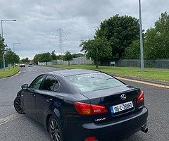 Lexus - Image 4/10