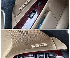 Lexus - Image 7/10