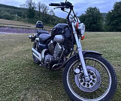 Yamaha xv400 virago