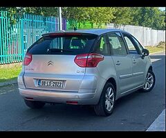 Citroen c4 picasso 1.6 hdi tax 8/22 nct 4/22 - Image 4/10