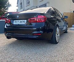 BMW 330e E-Sport - Image 9/10