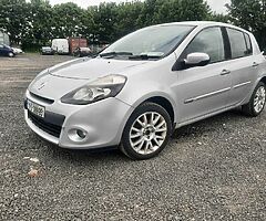 Renault clio high spec nct