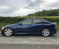 2005 Lexus IS 200 - Image 5/9