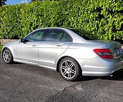 Mercedes C200 Automatic 2.2 Diesel Blue Efficiency - Image 4/10