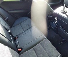 Mercedes C200 Automatic 2.2 Diesel Blue Efficiency - Image 9/10