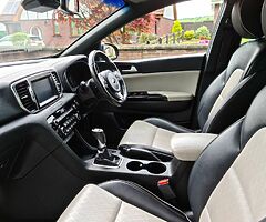 2016 KIA SPORTAGE 2.0 CRDI GT LINE AWD - Image 9/10