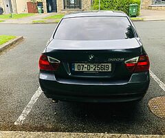 BMW  2007 320d - Image 4/10