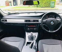 BMW  2007 320d - Image 9/10