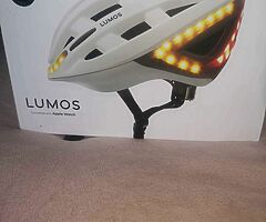Helmets - Image 7/8