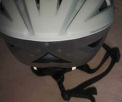 Helmets - Image 8/8