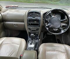 Hyundai Santa Fe 2005 nct 08/22 tax out 05/22 - Image 5/10