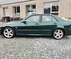 2001 Lexus IS 200 - Image 5/10
