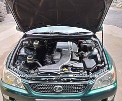 2001 Lexus IS 200 - Image 8/10